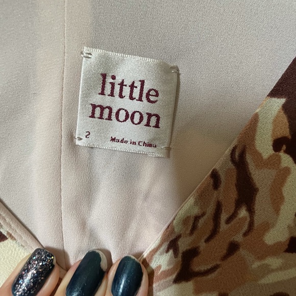 Aritzia Little Moon Dress - Picture 5 of 5